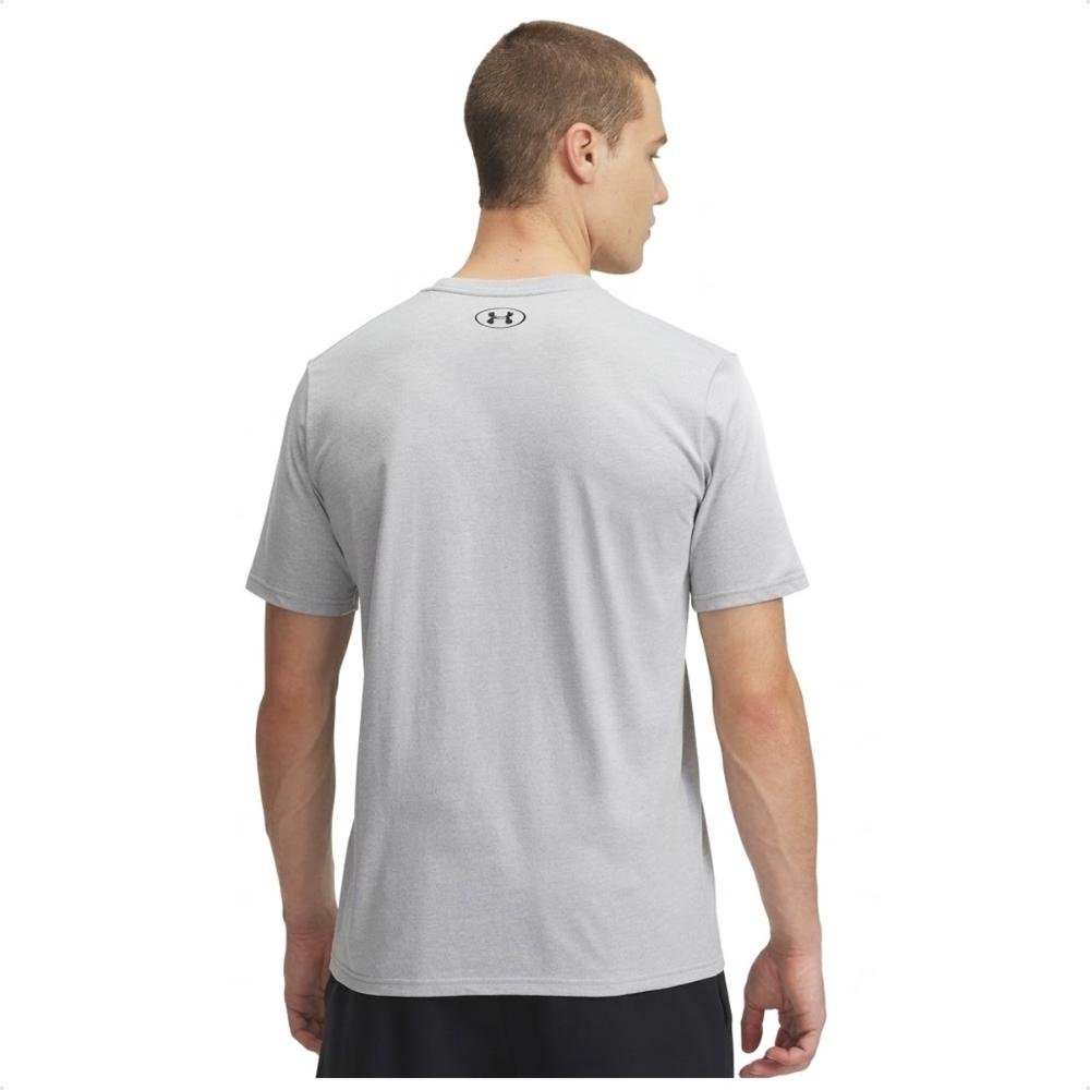 Camiseta Under Armour Boxed Sports Masculina Cinza 2