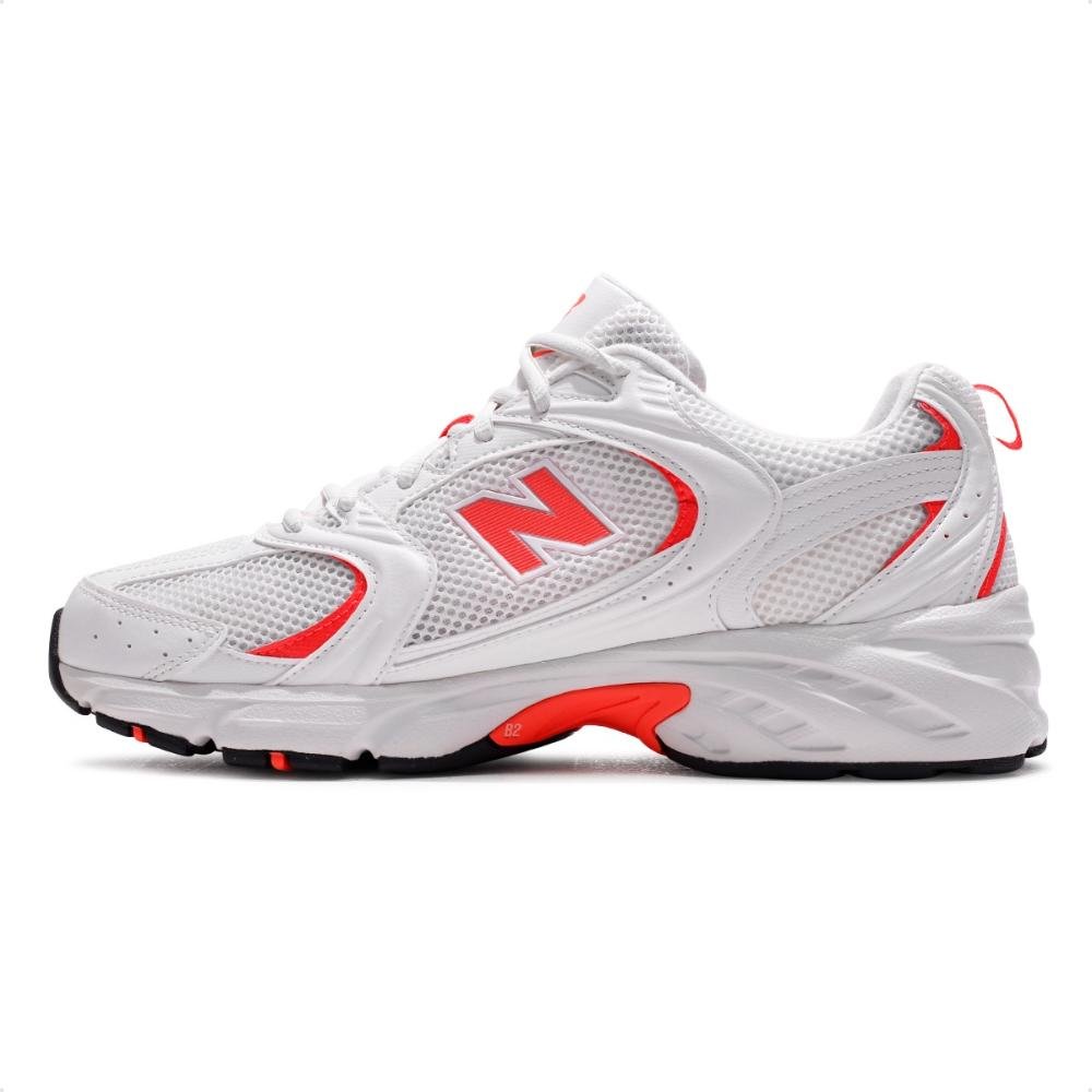 Tênis Casual New Balance 530 Unissex Branco/Coral 2