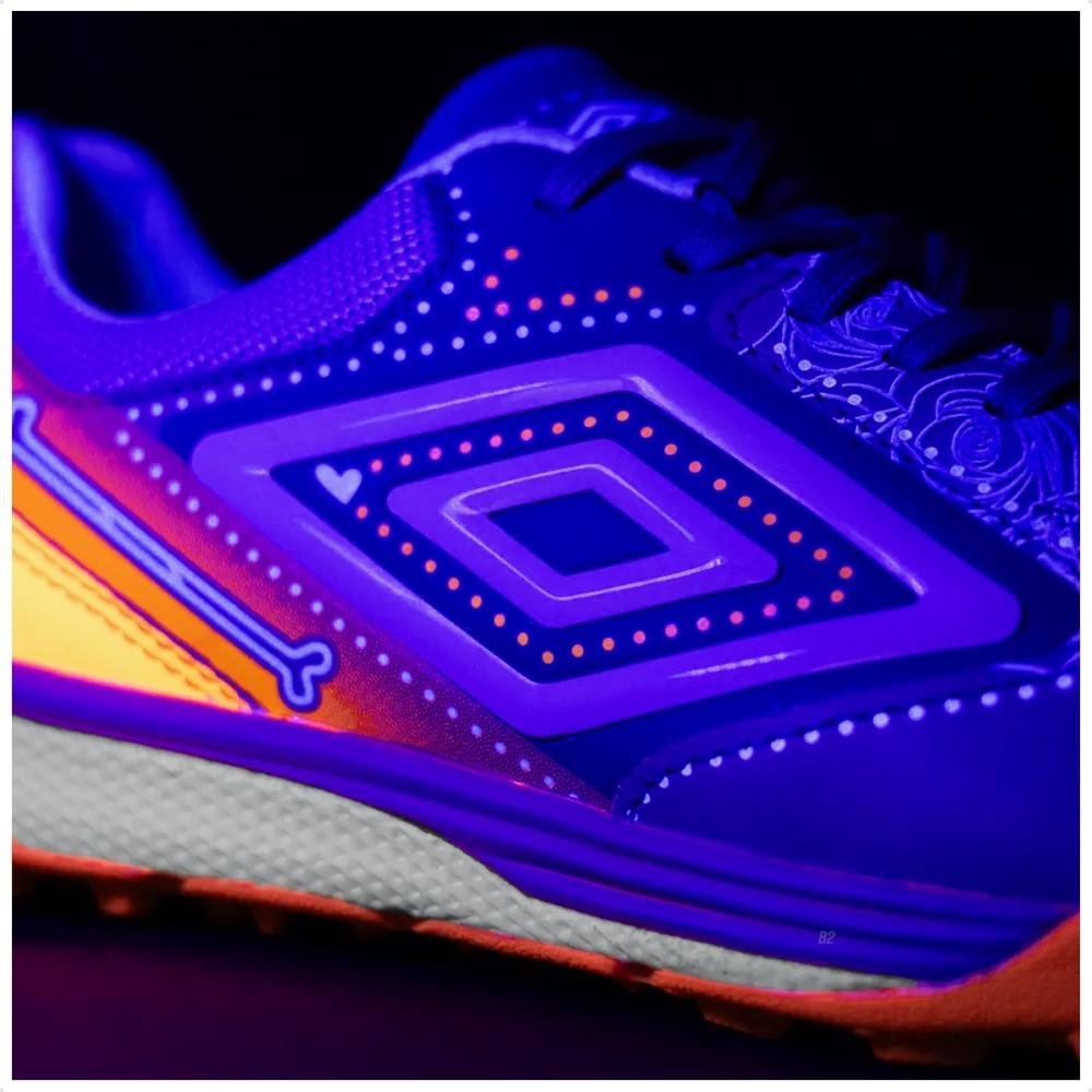 Chuteira Society Umbro Adamant Master Class Pro Bump Masculina Roxo/Laranja 8