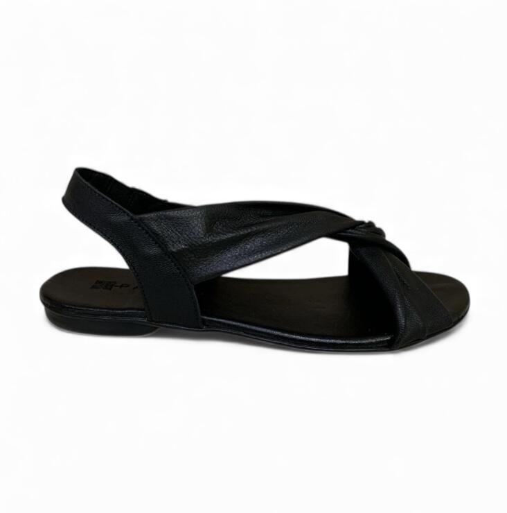 Sandália Feminina Rasteira Moscardini em Couro 330916 Preto 1