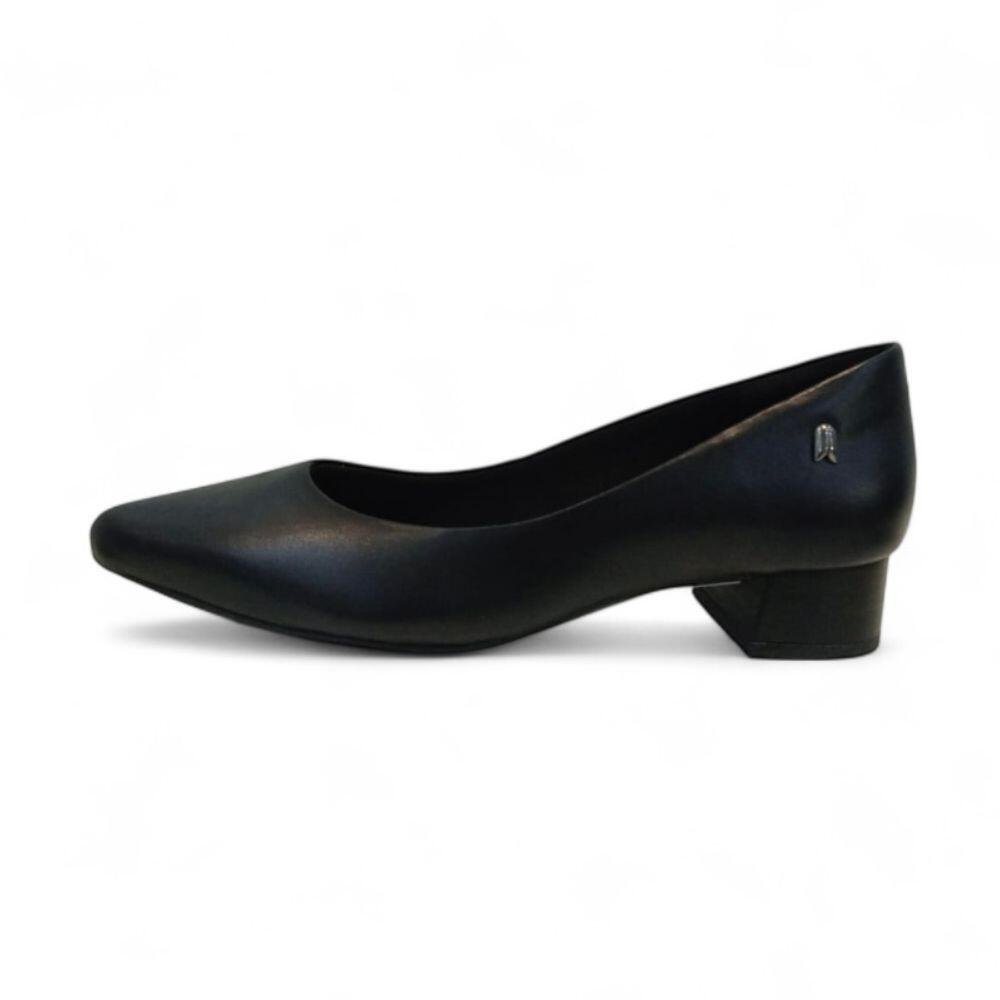 Scarpin Neftali Comfort em Couro Liso 34001 Preto 2