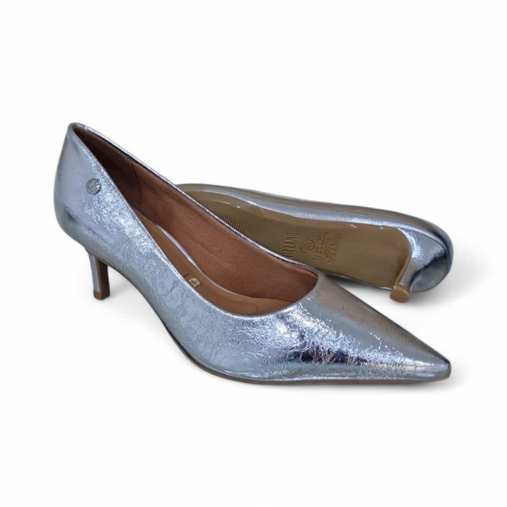 Scarpin Feminino Vizzano Salto Médio Bico Fino Metalizado Prata Velho 4