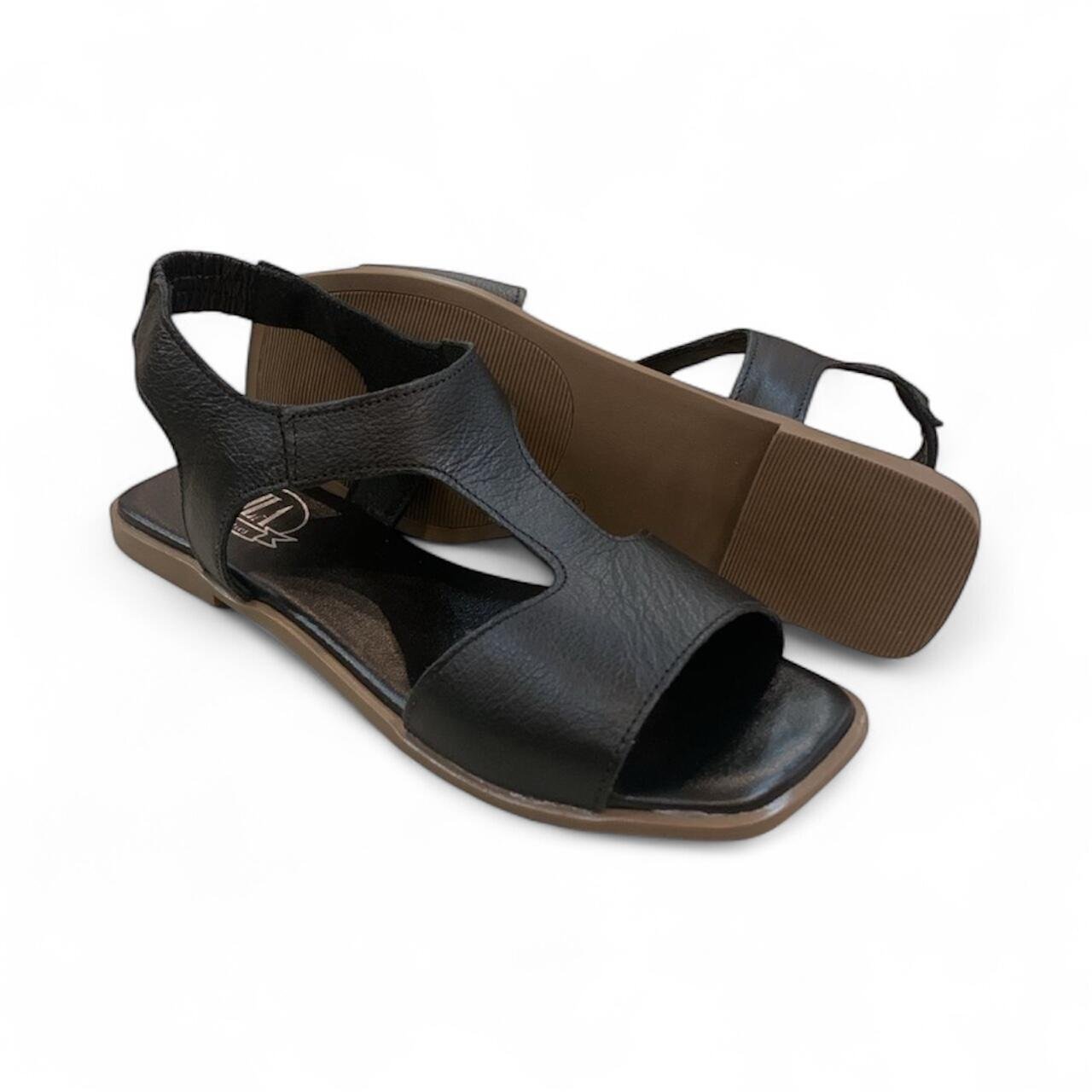 Sandália Rasteira Flat Piazza Balatore em Couro PZ003 Preto 4