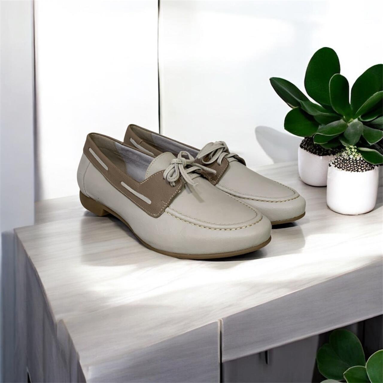 Mocassim Feminino Moscardini em Couro Laço 240930 Off White 4