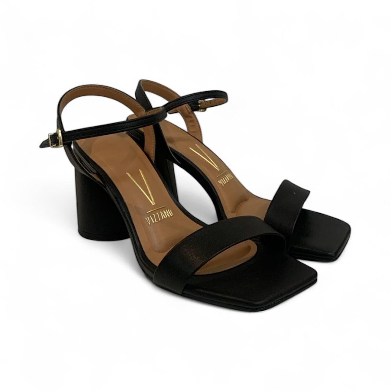 Sandália Feminina Vizzano Salto Grosso Bico Quadrado 6562101 Preto 2