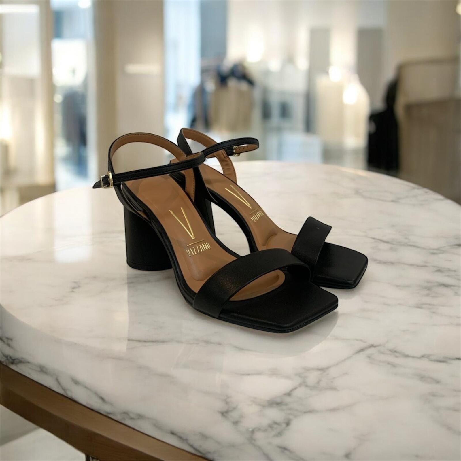 Sandália Feminina Vizzano Salto Grosso Bico Quadrado 6562101 Preto 5