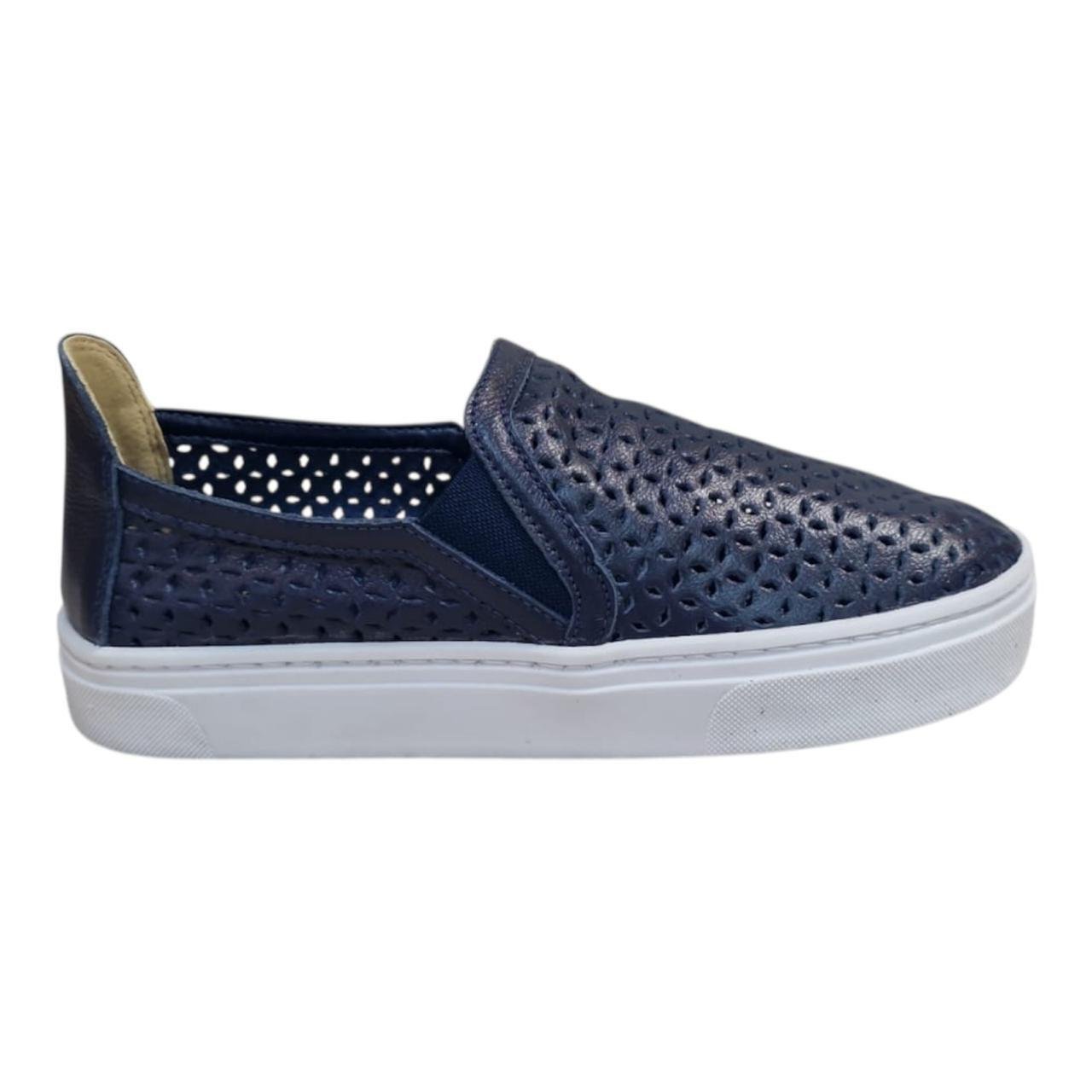 Tênis Slip On Feminino em Couro Via Bella 470