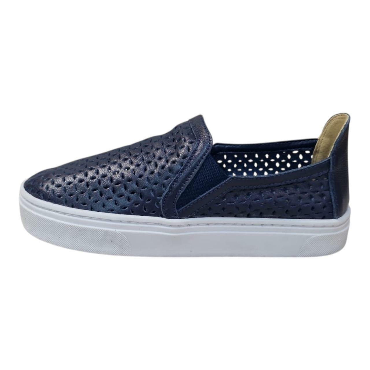 Tênis Slip On Feminino em Couro Via Bella 470 Azul Marinho 2