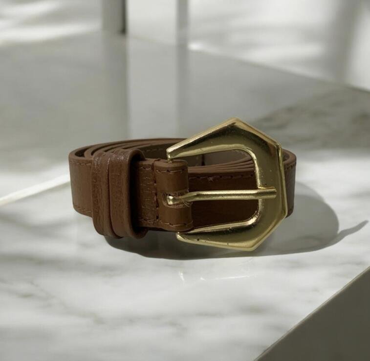 Cinto Feminino em Couro Fivela Dourado 026 Marrom 4