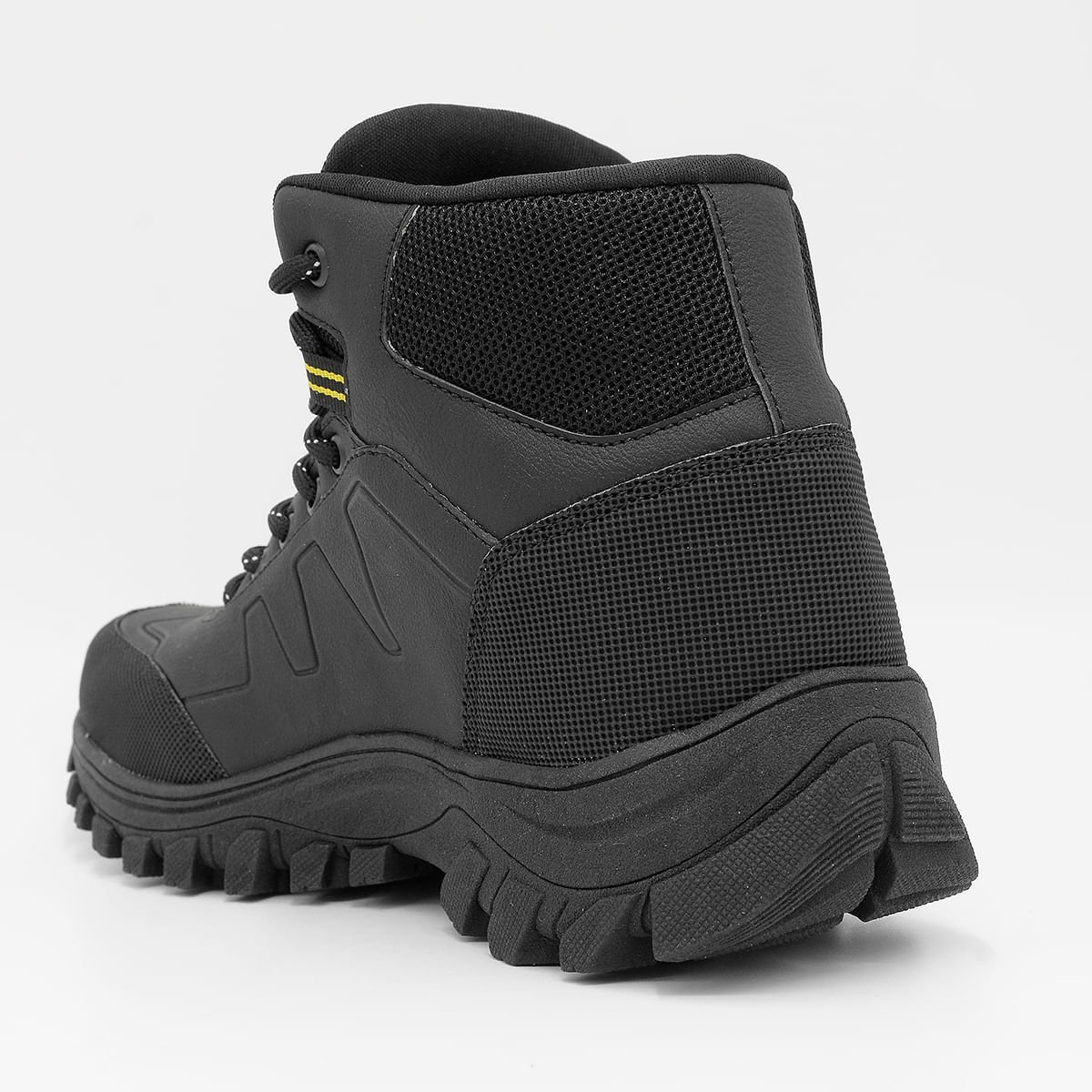 Bota Adventure Solado Tratorado Preto 4