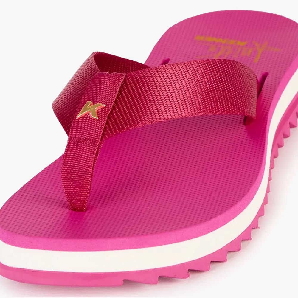Chinelo Kyra Anitta Rosa 3