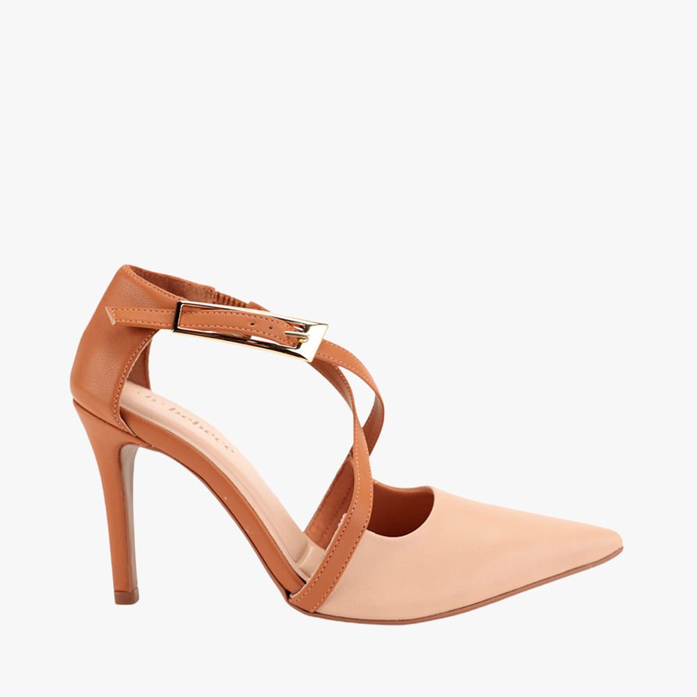 Scarpin Elegante com Tiras e Fivela