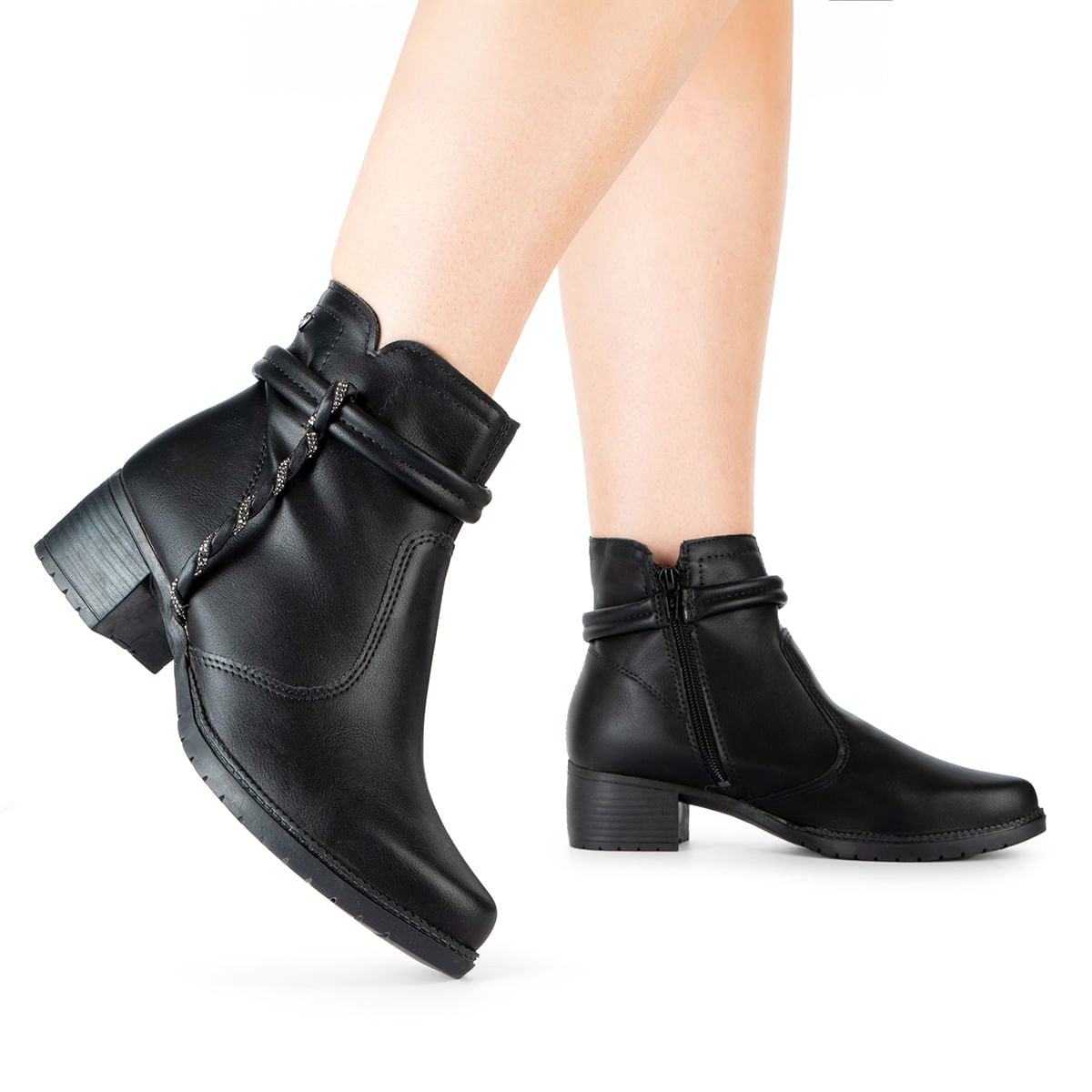 Bota Cano Curto Salto Bloco Baixo Preto 3
