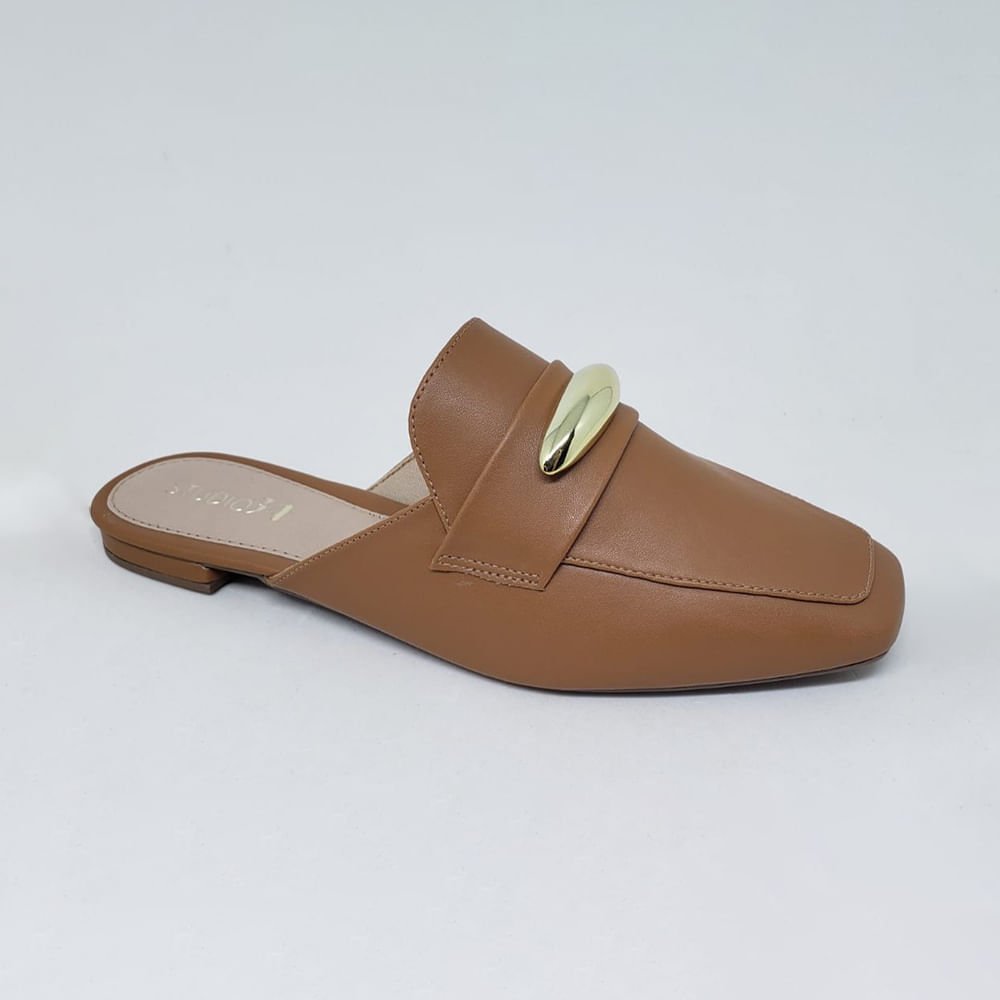Mule com Fivela no Cabedal