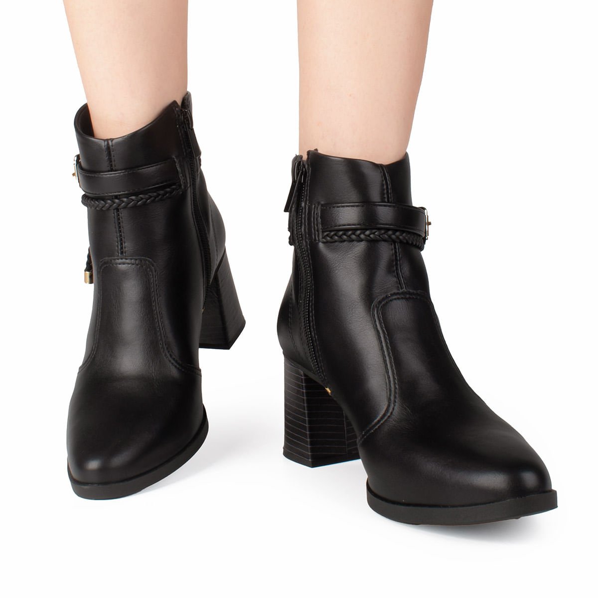 Bota Cano Curto Salto Grosso Preto 8