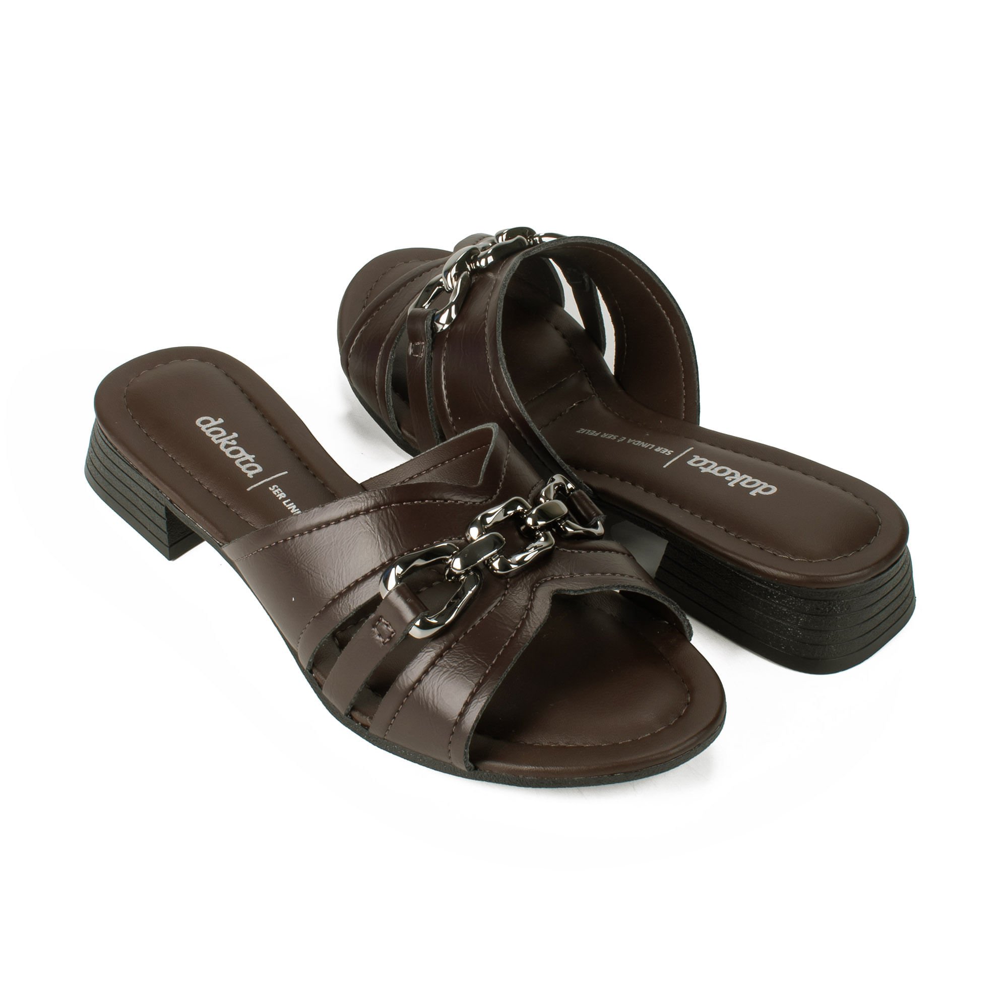 Tamanco Salto Baixo com Detalhe em Metal Marrom 6