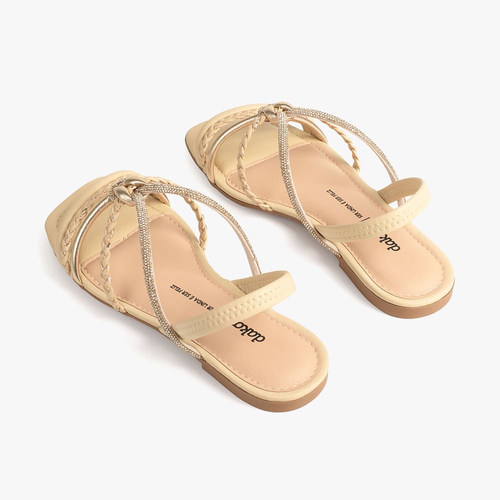 Sandália Rasteira Tiras Trançadas e com Brilho Bege 7