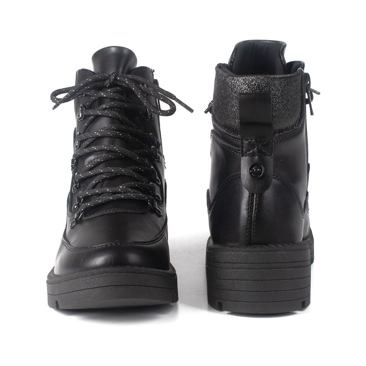 Bota Coturno Salto Baixo e Solado Tratorado Preto 7