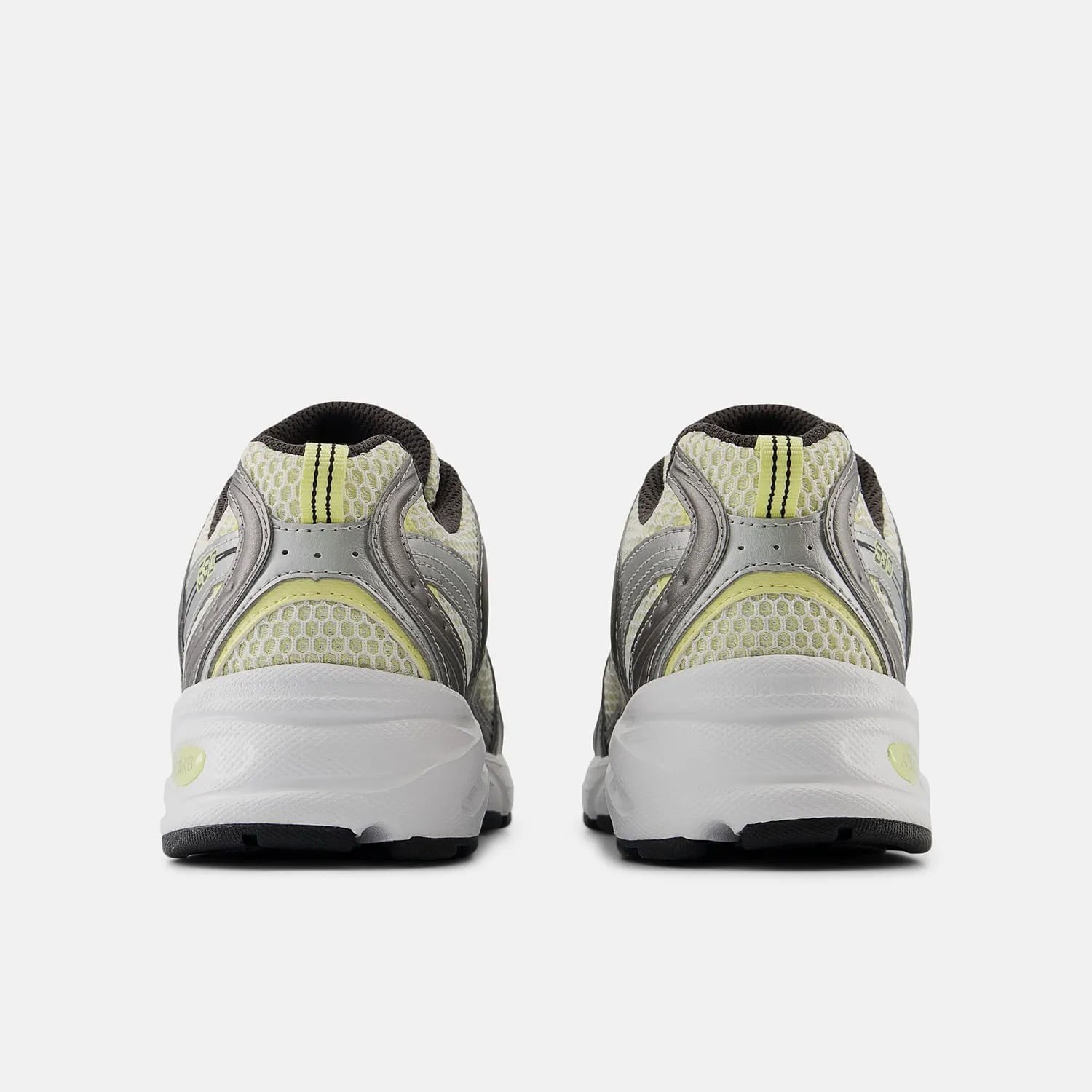 Tênis New Balance UR530 Unissex Amarelo/Chumbo 2