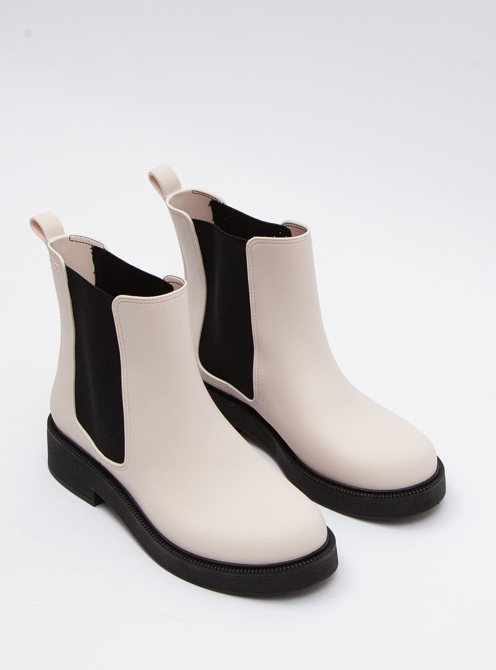 Bota Petite Jolie Boston Marfim/Preto PJ7129 Branco 3