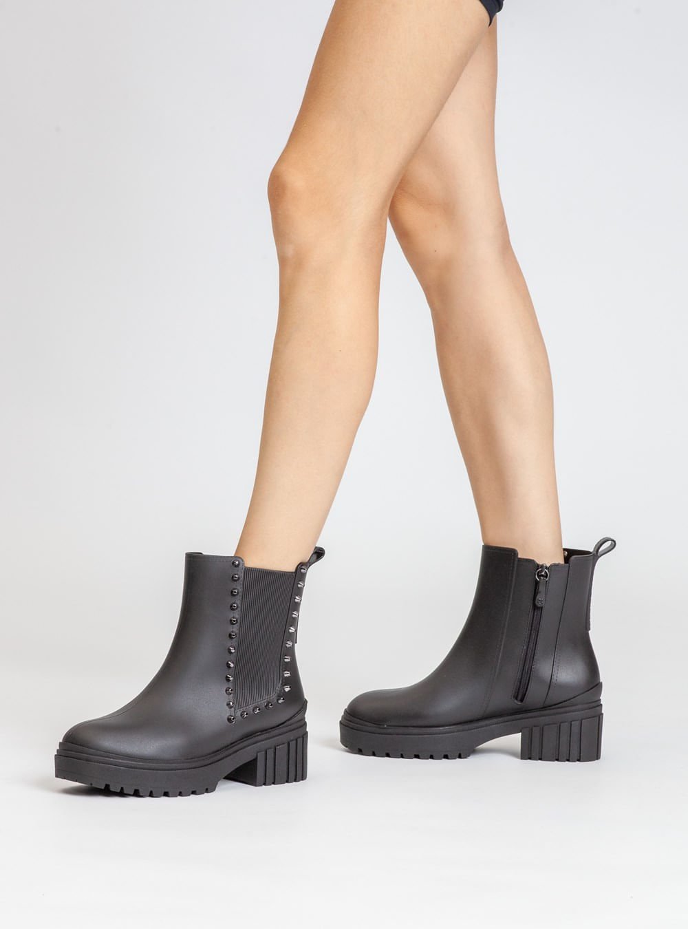 Bota Petite Jolie Chelsea Preto PJ7523 Preto 4