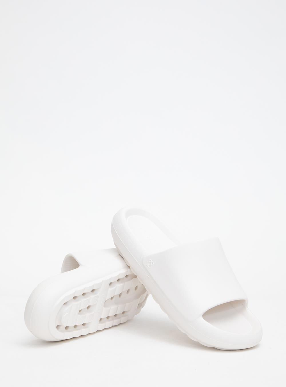 Chinelo Slide Petite Jolie Hug White PJ7639 Branco 4