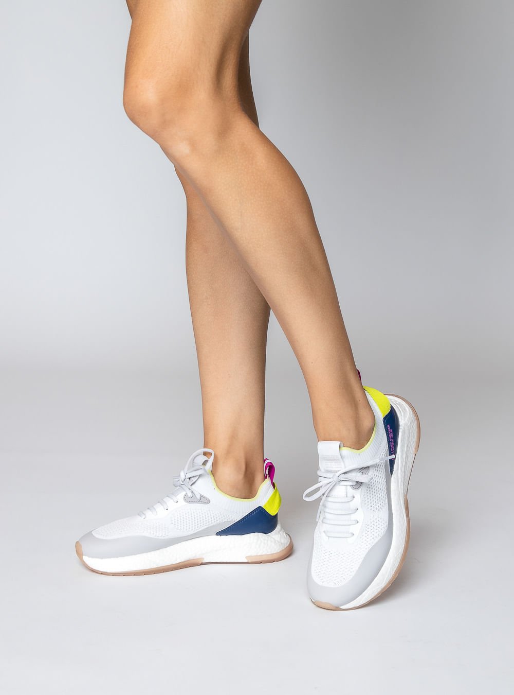 Tênis Petite Jolie Puff Sneaker Branco/Multi 3 PJ7130II Branco 2