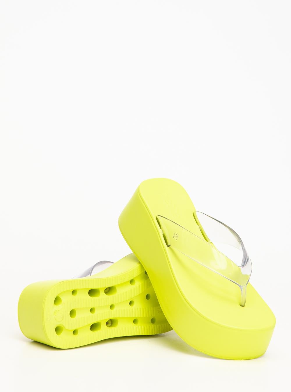 Chinelo Petite Jolie Plus II Translúcido/Limão PJ7703 Verde 5