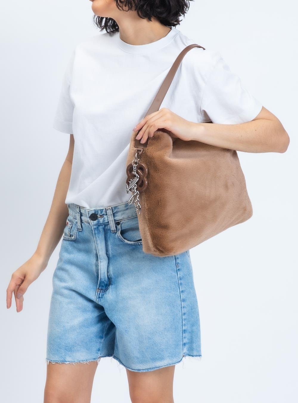 Bolsa Petite Jolie Fluffy Bag Chocolate PJ11376 Chocolate 6