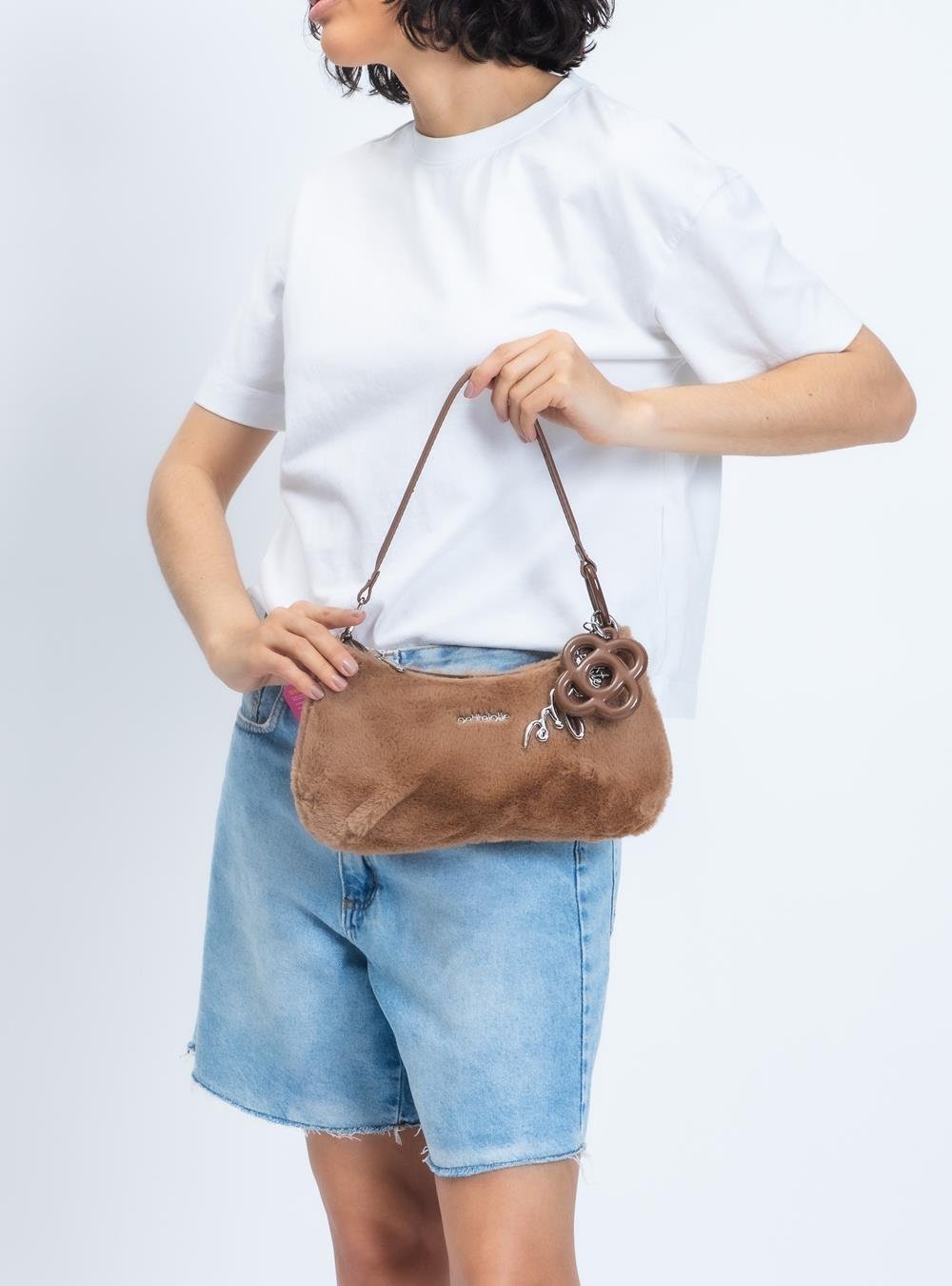 Bolsa Petite Jolie Icon Fur Bag Chocolate PJ11369 Marrom 6