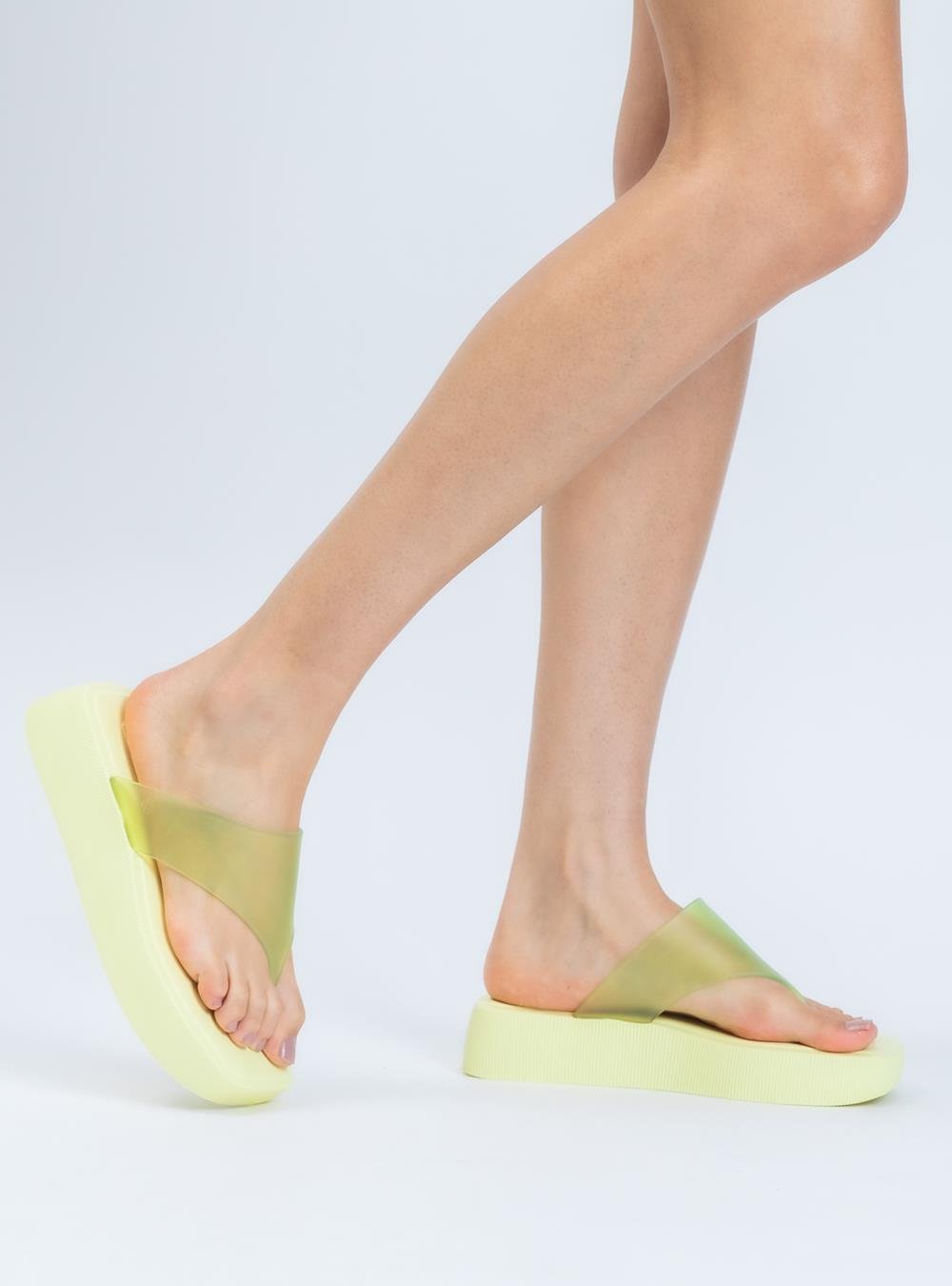 Chinelo Petite Jolie Key Limão Translúcido PJ7674 Verde 6