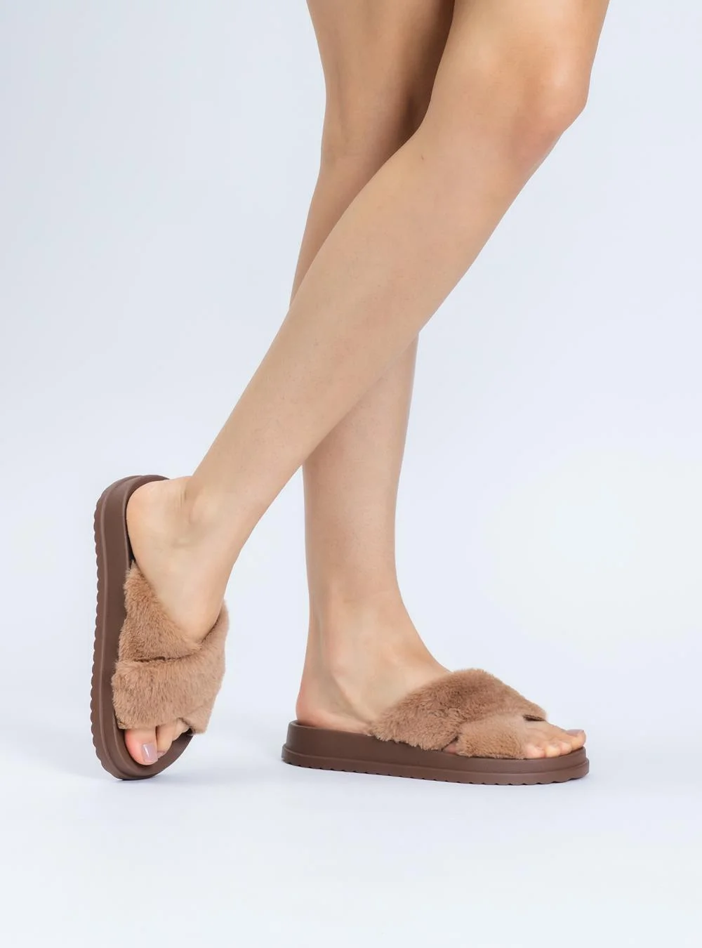 Chinelo Petite Jolie Smash Fur Chocolate PJ7709 Marrom 6