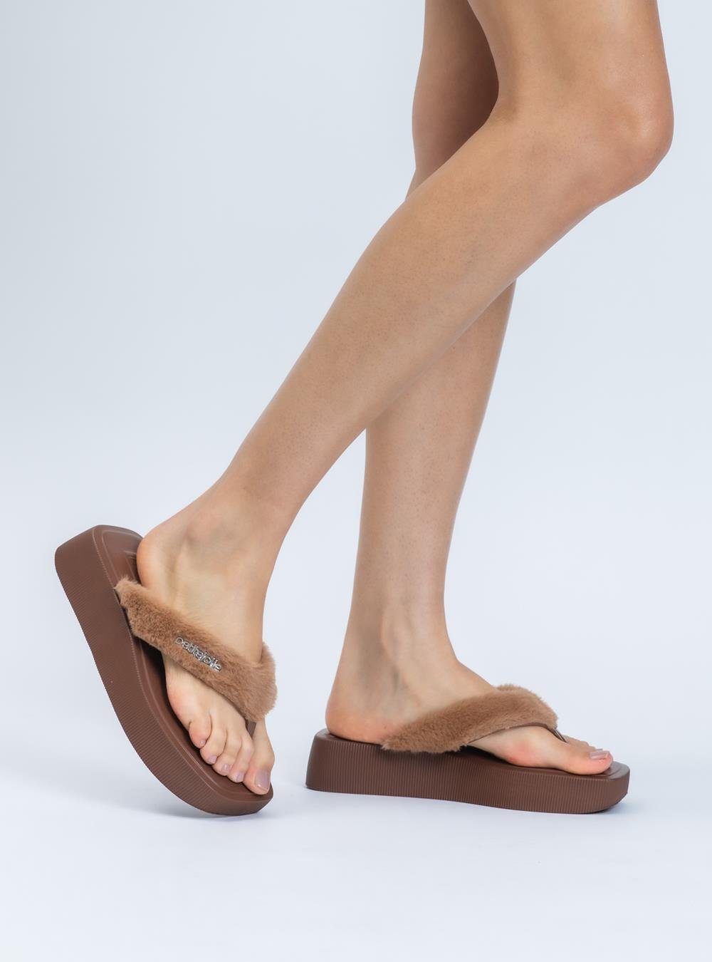 Chinelo Petite Jolie Hit Fur Chocolate PJ7708 Marrom 6
