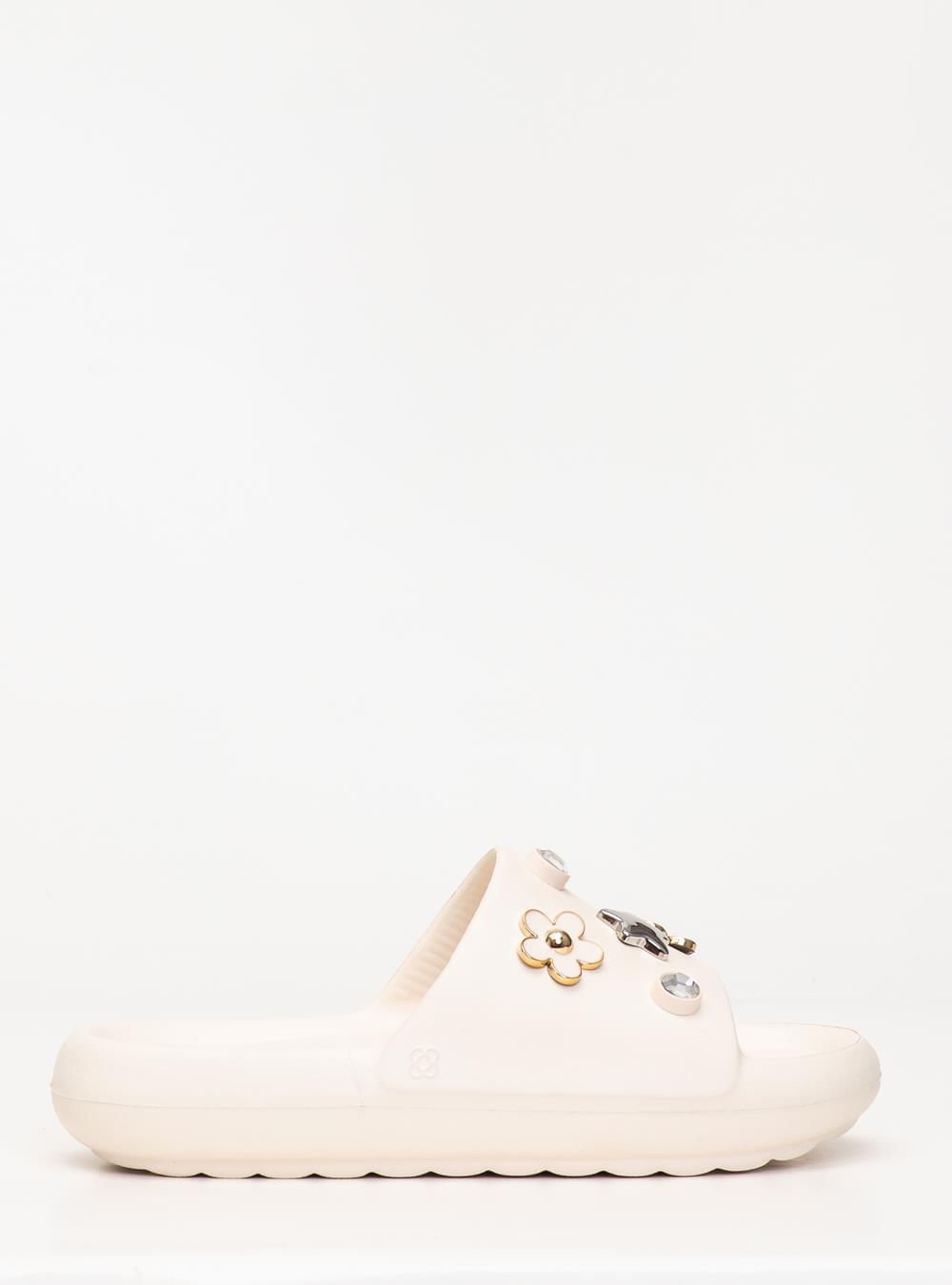 Chinelo Slide Petite Jolie Hug Creme PJ7733