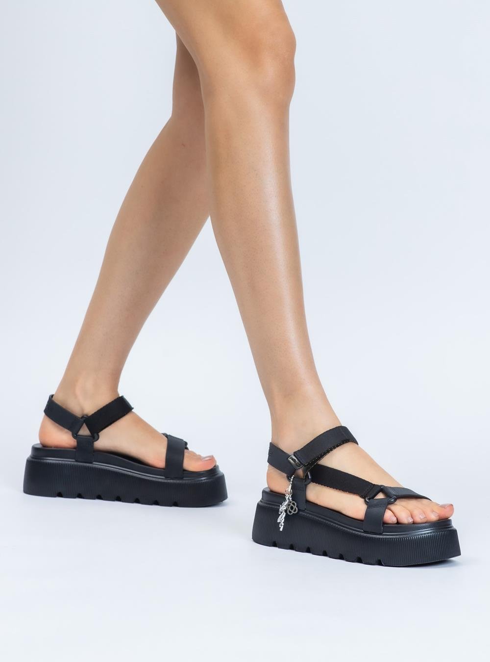 Sandália Petite Jolie Groove Preto PJ7737 Preto 6