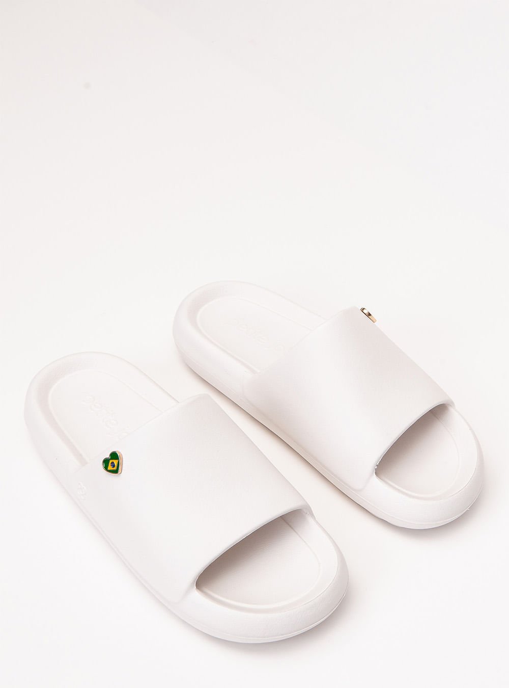 Chinelo Petite Jolie Hug White PJ7794 Branco 4