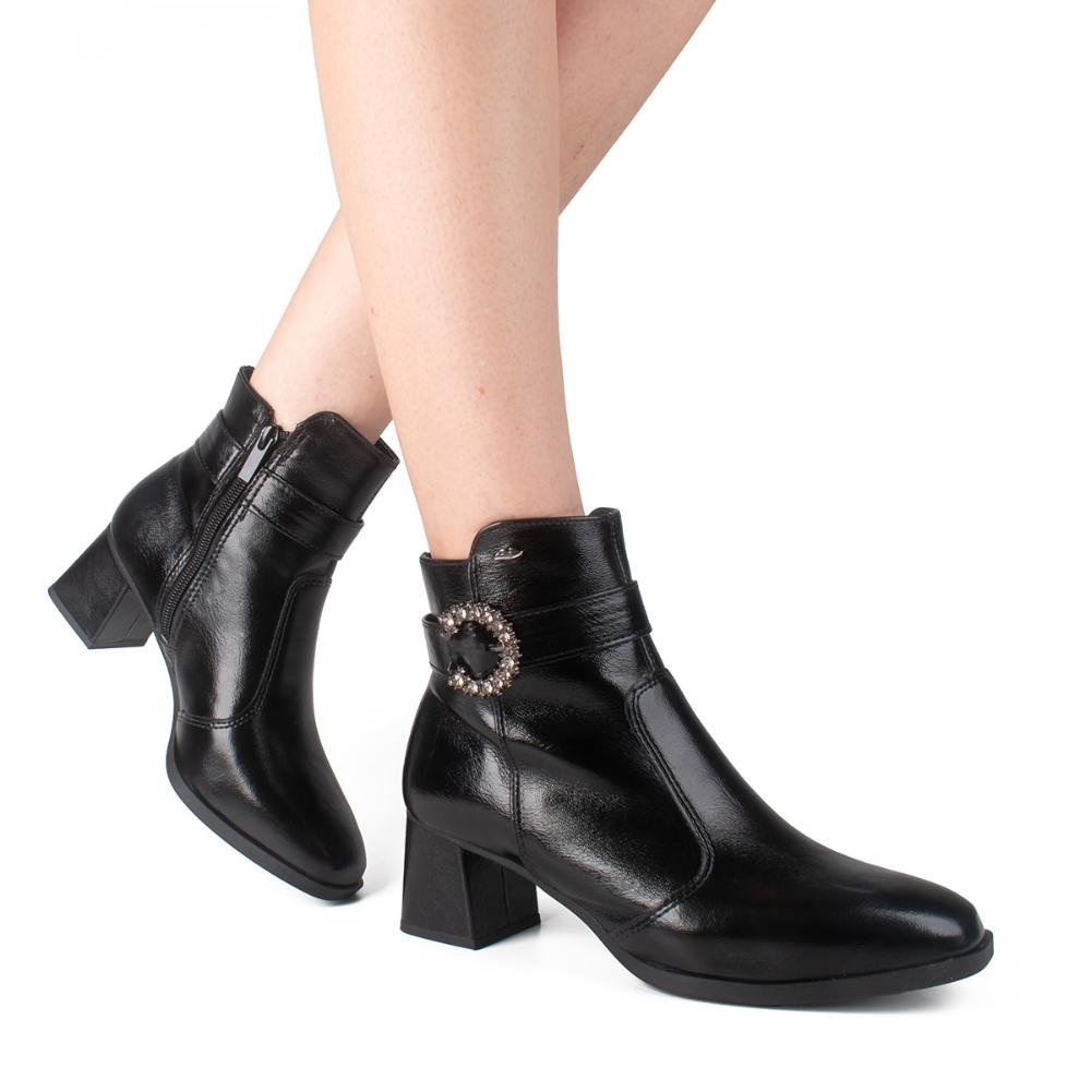 Bota Dakota de Cano Curto Feminina D0481 Preto 2
