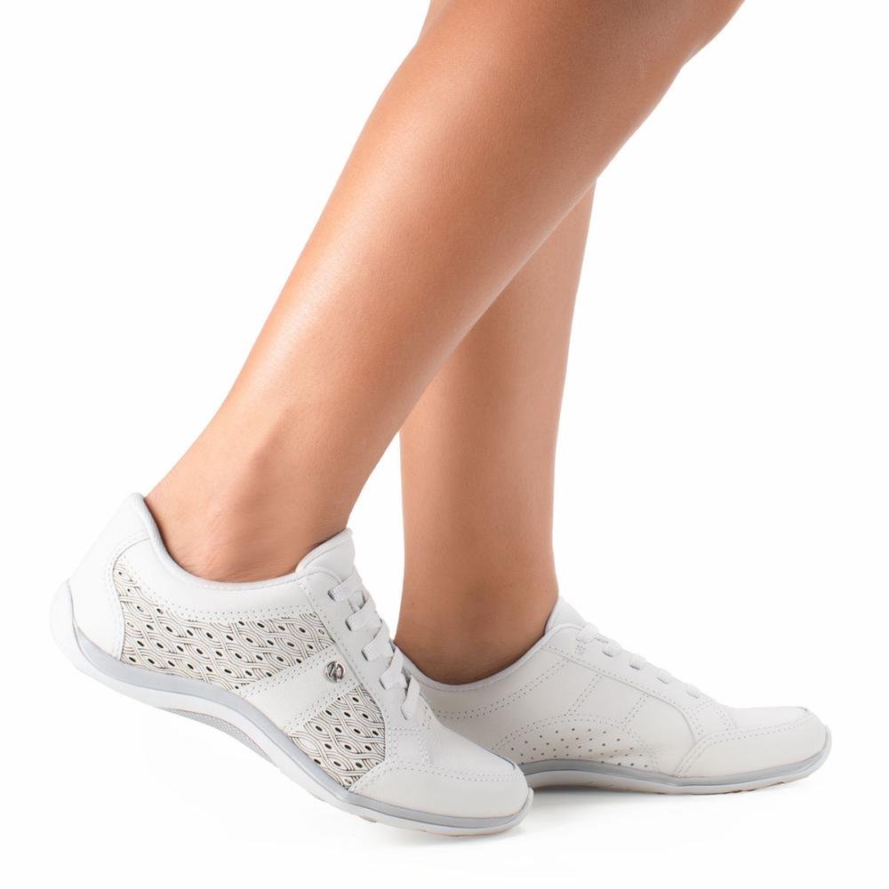 Tênis Kolosh Casual Em Couro Feminino C3103A Branco 2