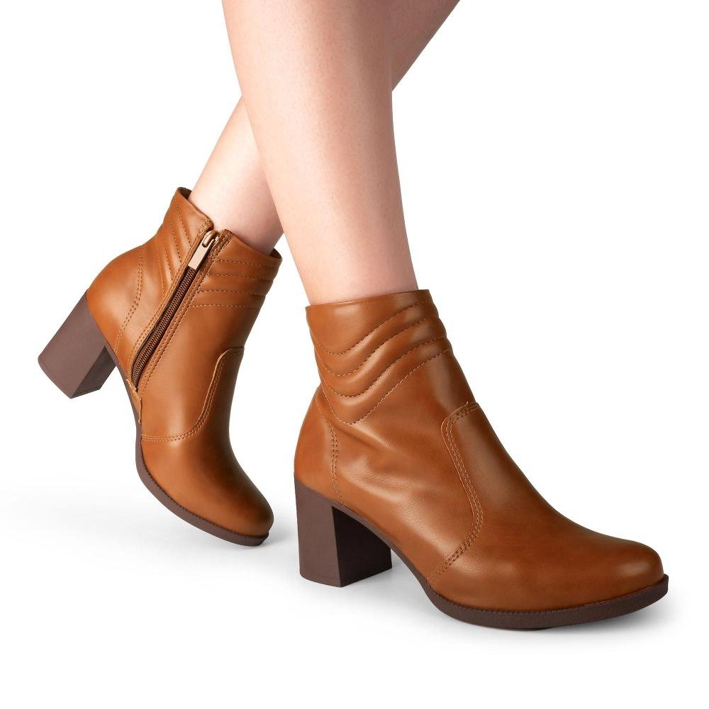 Bota Dakota de Cano Curto Feminina D2721 Caramelo 2