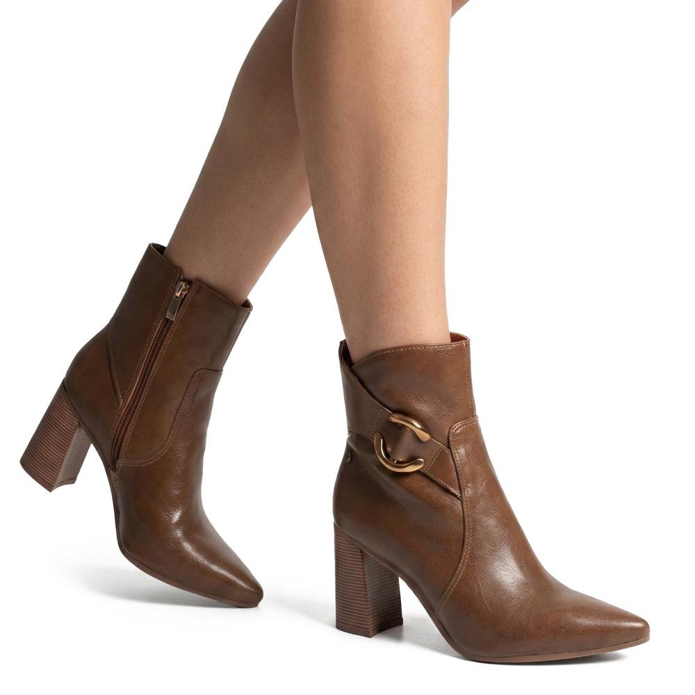 Bota Tanara Em Couro de Cano Curto Feminina T9561 Marrom 2