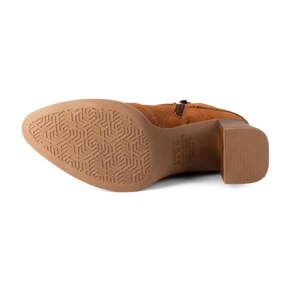 Bota Dakota de Cano Curto Em Couro Feminina D2381 Caramelo 6