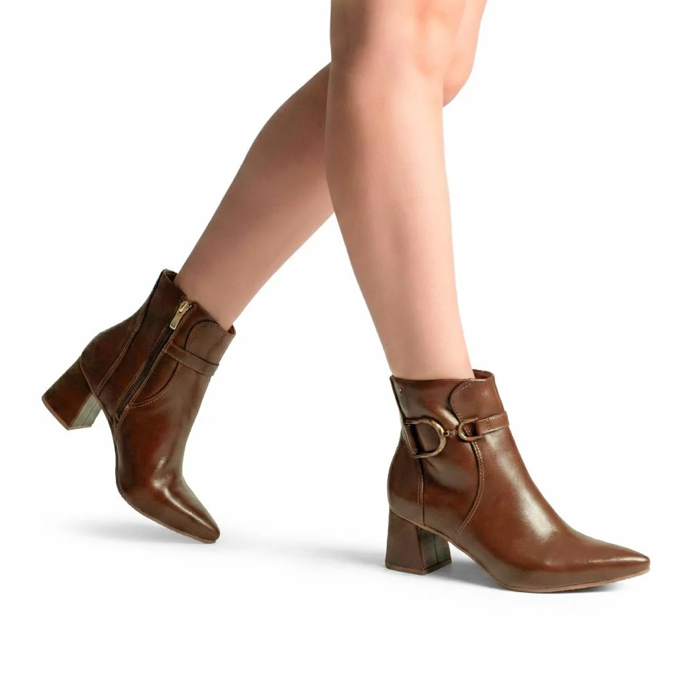 Bota Tanara Em Couro de Cano Curto Feminina T9552 Marrom 3