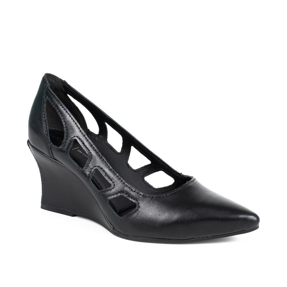 Sapato Tanara Em Couro Anabela Feminino T9513