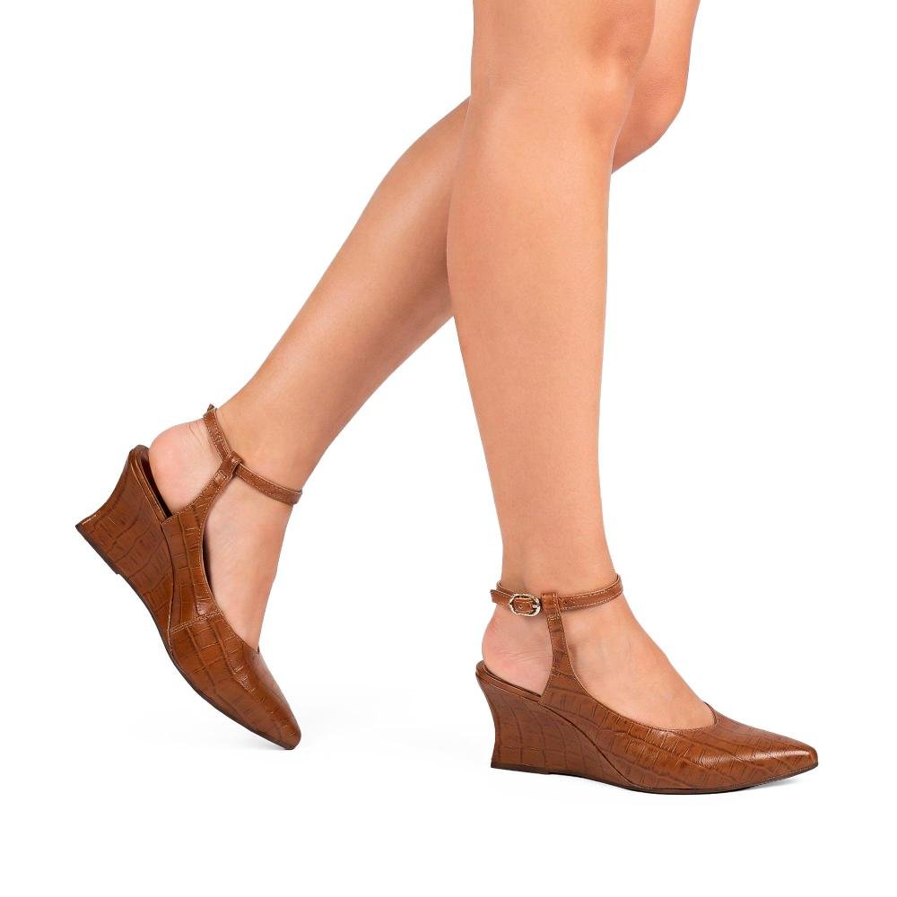 Scarpin Tanara Em Couro Anabela Feminino T9511 Marrom 2