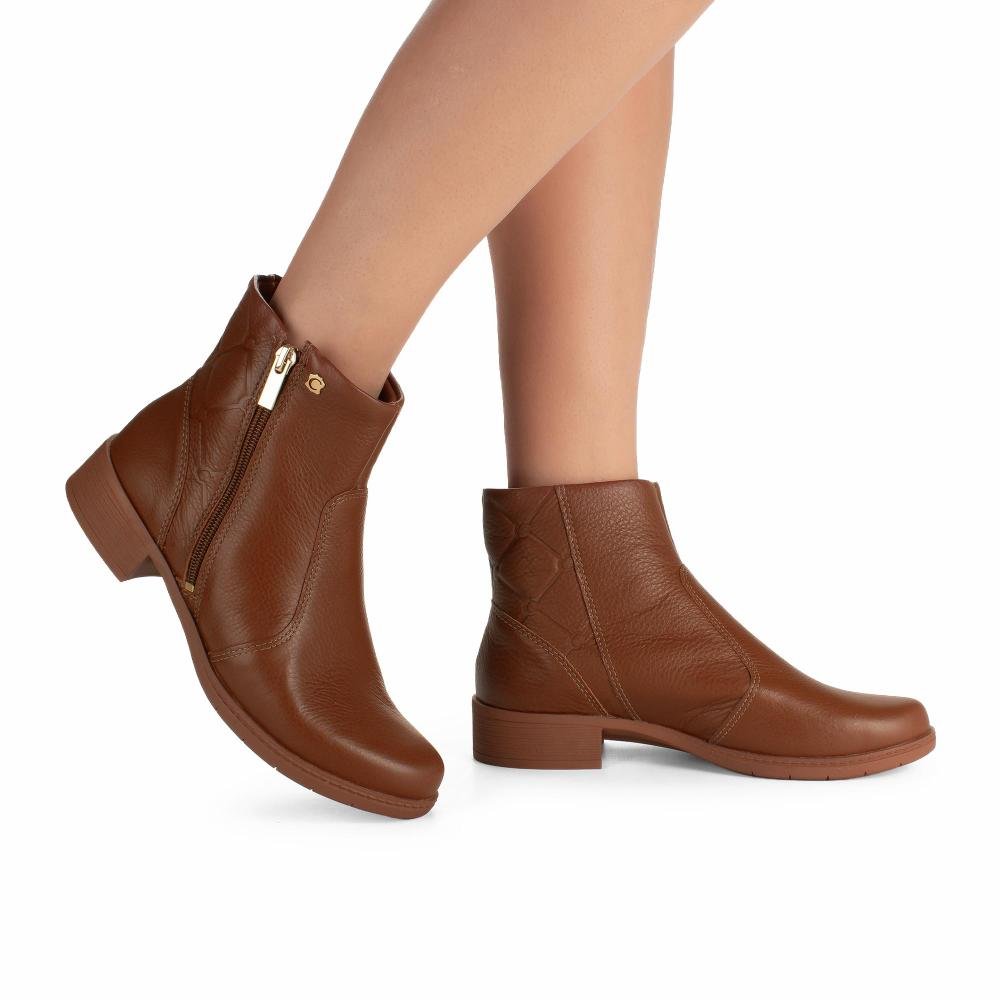 Bota Campesí Em Couro de Cano Curto Feminina CE563 Marrom 2