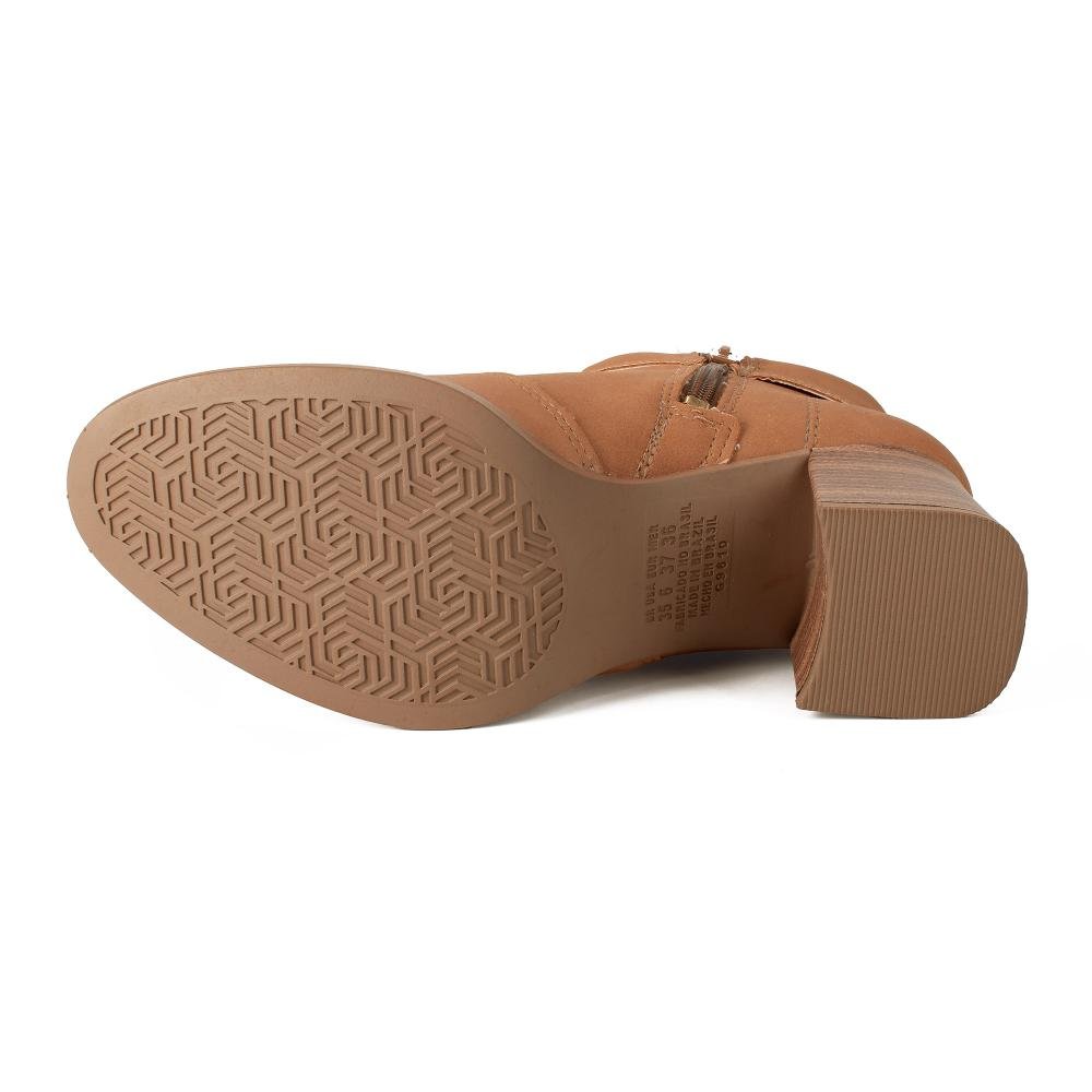 Bota Dakota de Cano Curto Com Pelos Feminina D2702 Marrom 5