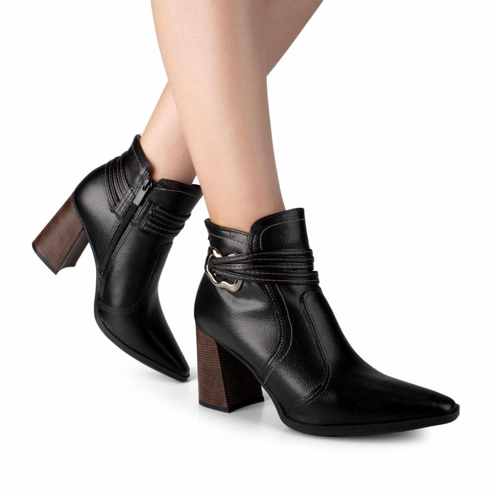 Bota Dakota de Cano Curto Feminina D2393 Preto 2
