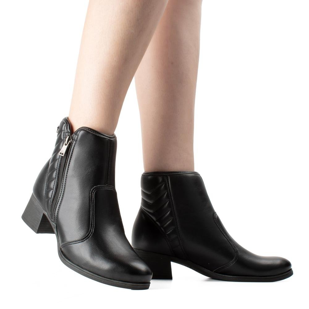 Bota Dakota de Cano Curto Feminina D2453 Preto 2