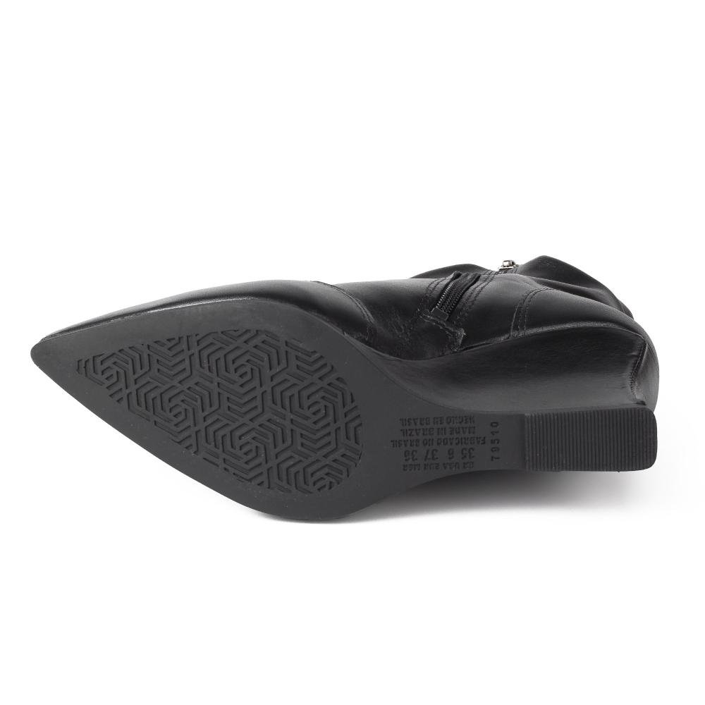 Bota Tanara Em Couro de Cano Curto Feminina T9651 Preto 5