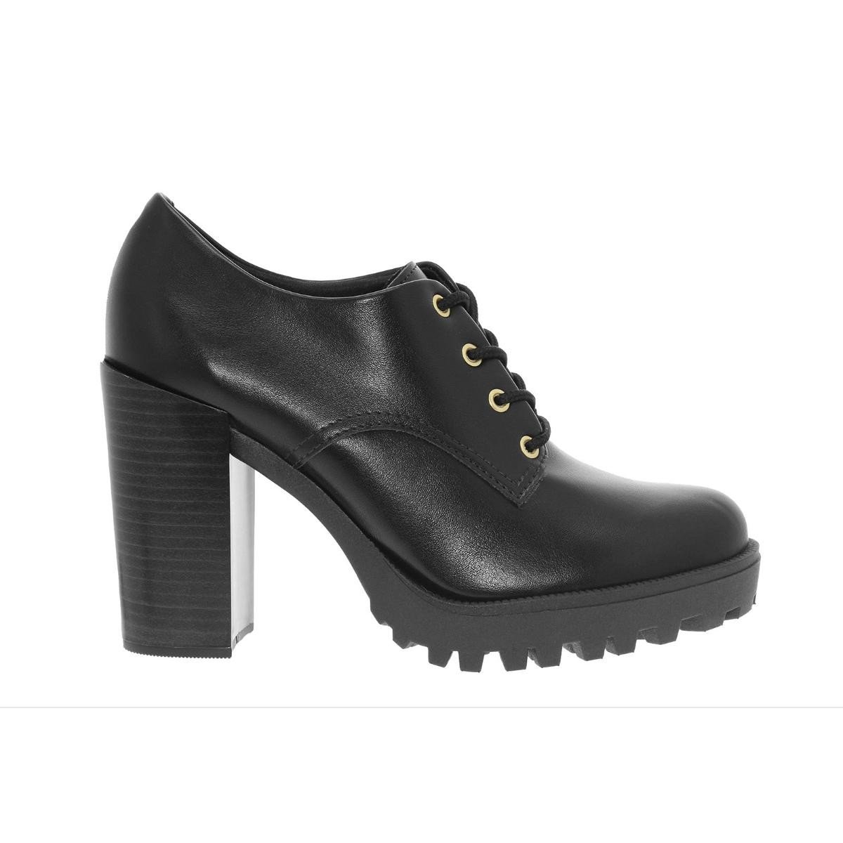 Sapato Moleca 5713.101 Oxford Salto Tratorado Feminino  Preto 5
